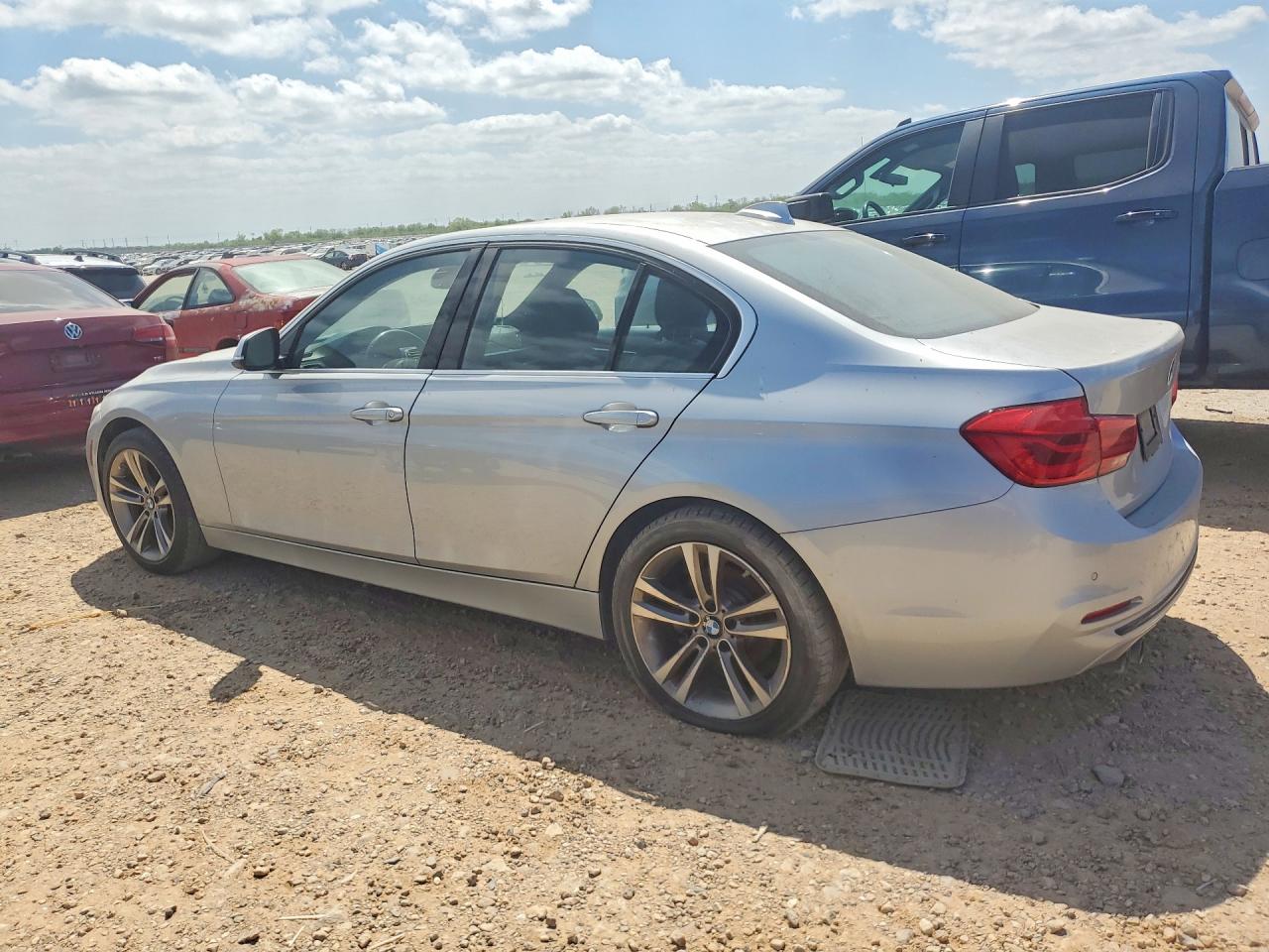 2017 BMW 330 SA