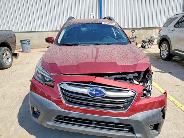 2020 SUBARU OUTBACK Premium