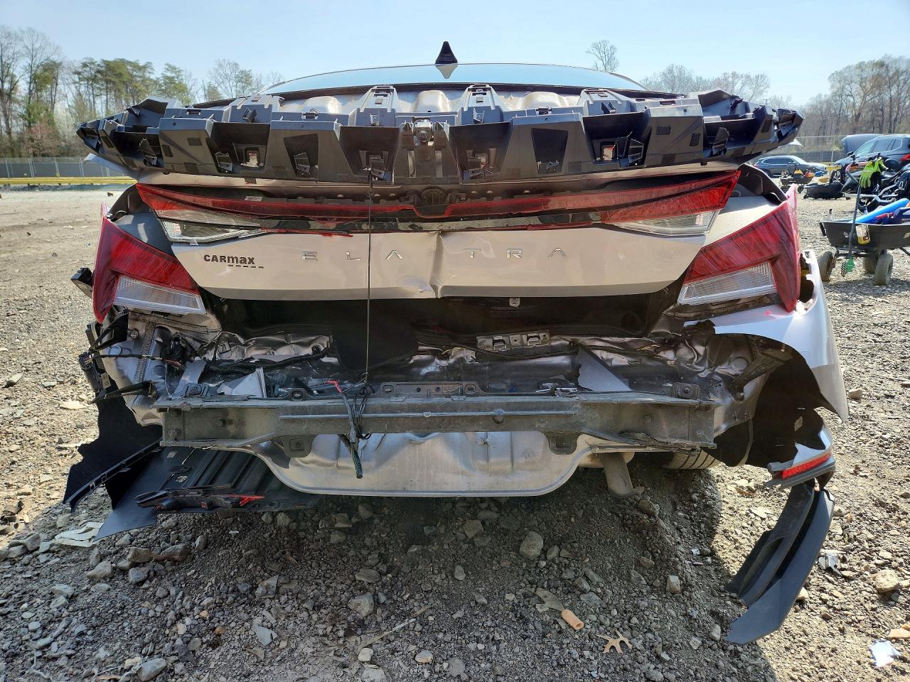 2023 HYUNDAI ELANTRA SE