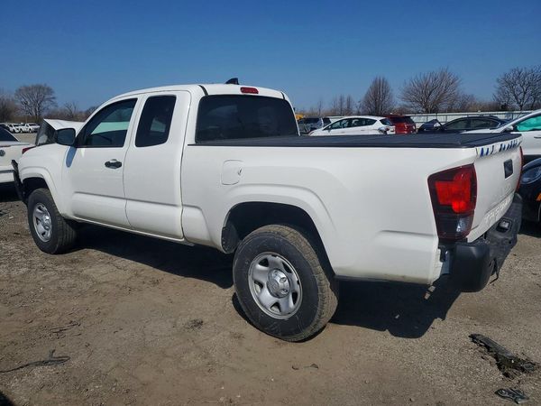 2022 TOYOTA TACOMA SR5