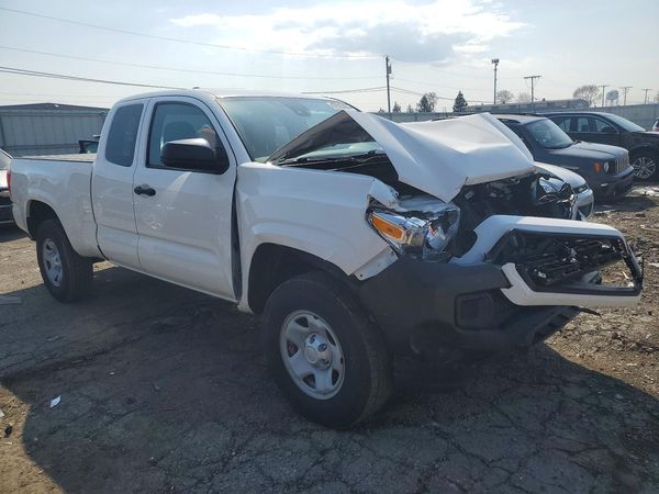 2022 TOYOTA TACOMA SR5