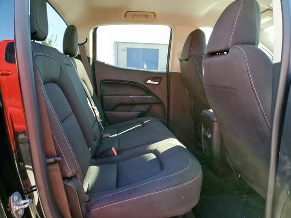 2017 CHEVROLET COLORADO LT