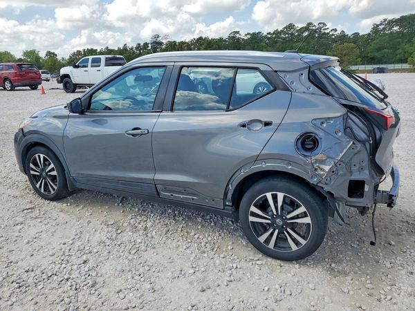 2019 NISSAN KICKS