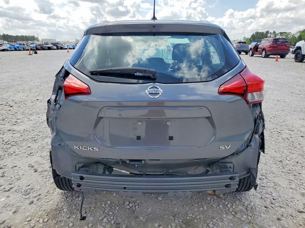 2019 NISSAN KICKS