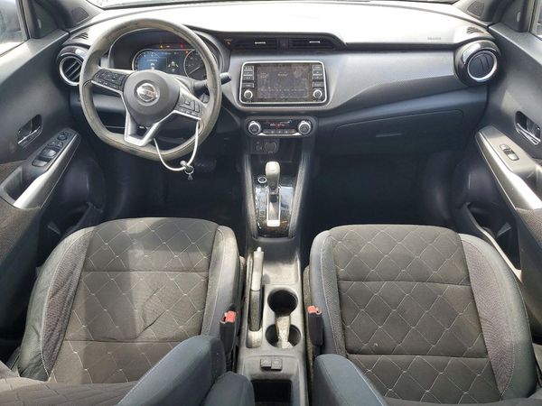 2019 NISSAN KICKS