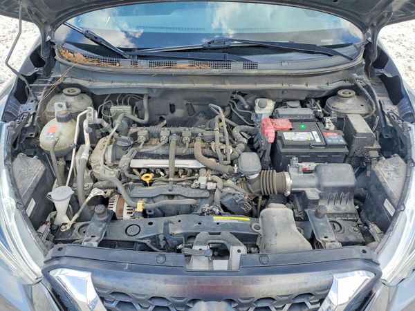 2019 NISSAN KICKS