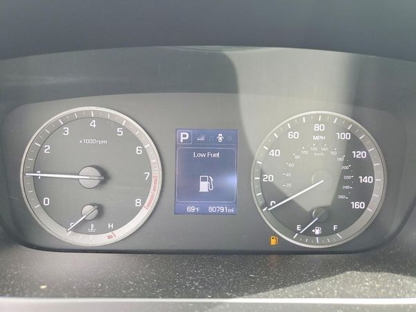 2016 HYUNDAI SONATA