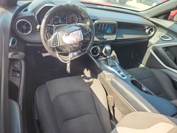 2017 CHEVROLET CAMARO 1LT