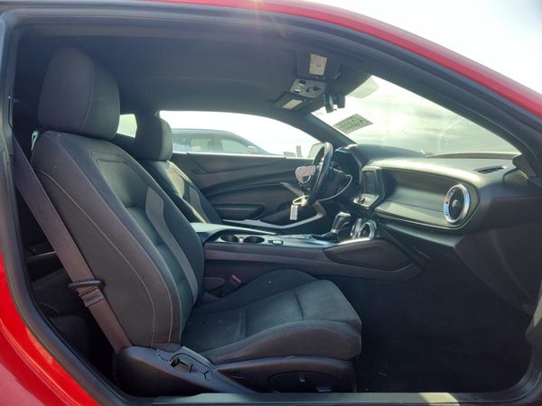 2017 CHEVROLET CAMARO 1LT