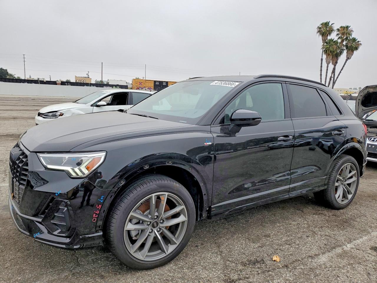 2025 AUDI Q3