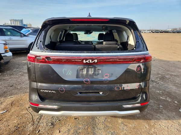 2024 KIA CARNIVAL LX, LX Seat Package