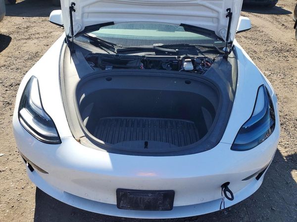 2022 TESLA MODEL 3 STANDARD RAN