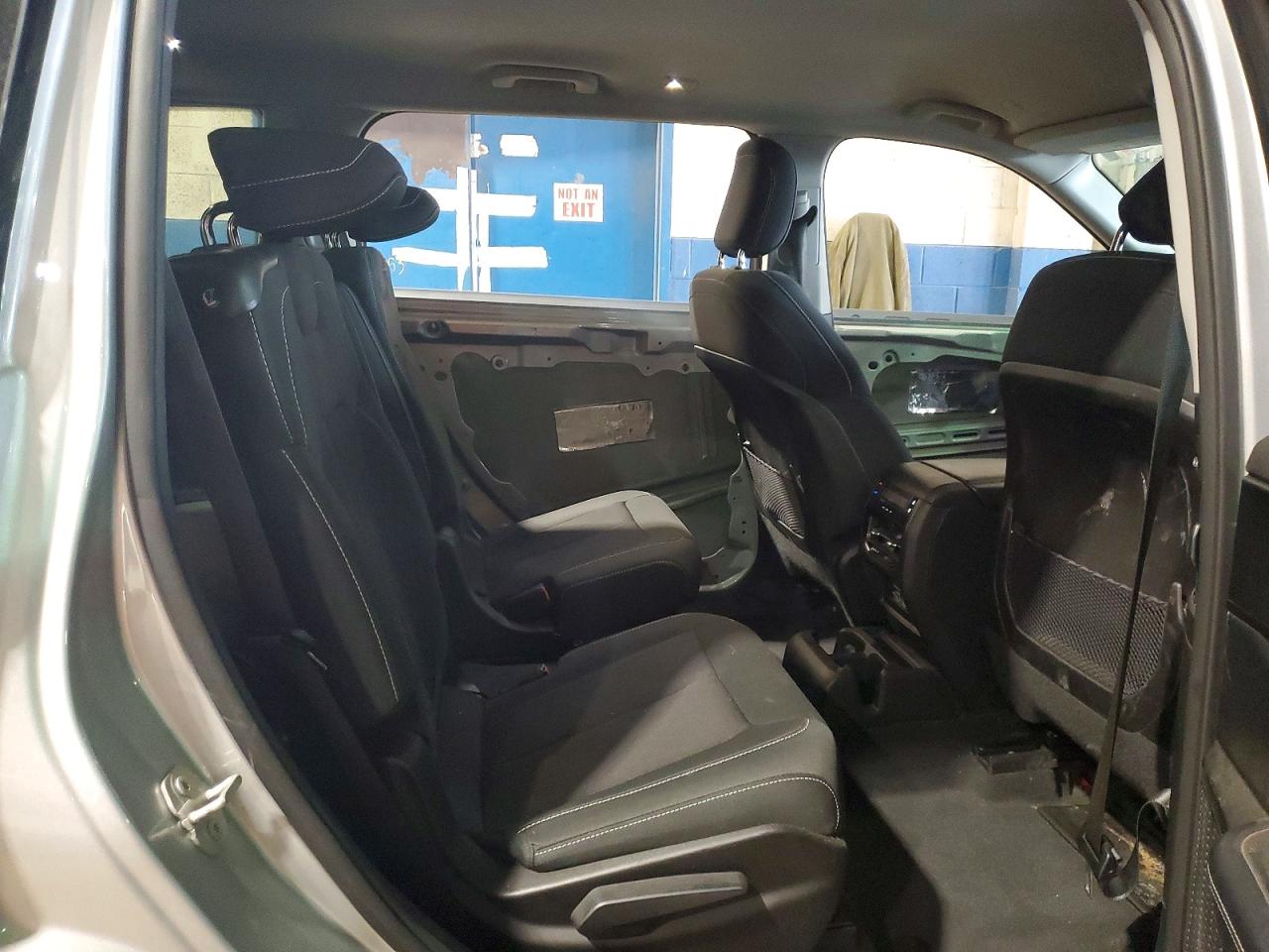 2023 JEEP GRAND CHEROKEE L LAREDO 4X4