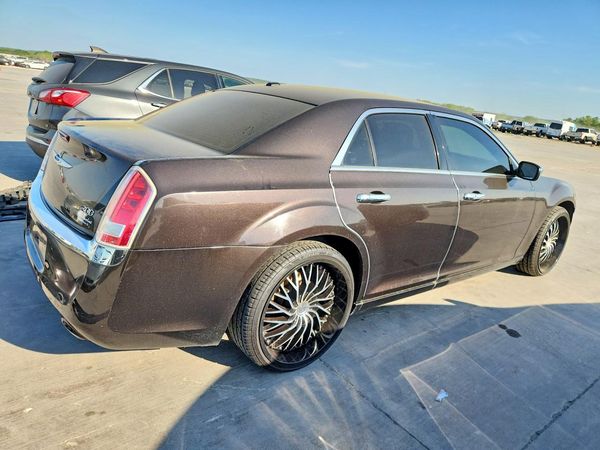 2012 CHRYSLER 300