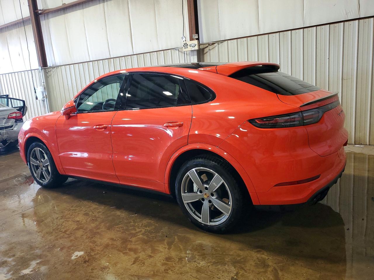 2020 PORSCHE CAYENNE