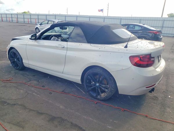 2016 BMW 228