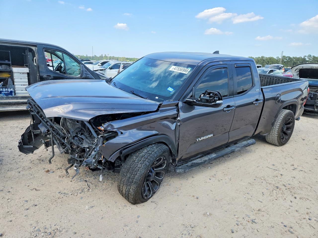 2024 TOYOTA TUNDRA SR5