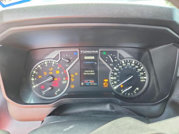 2024 TOYOTA TUNDRA SR5