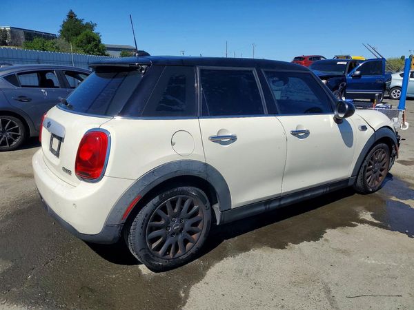 2015 MINI COOPER