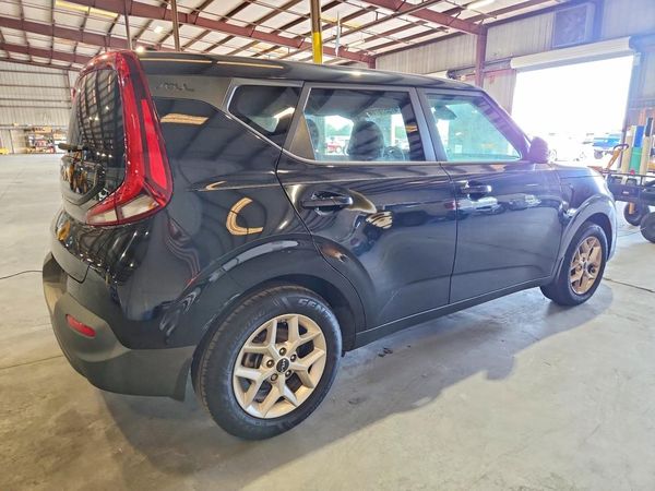 2022 KIA SOUL LX, S, X Line