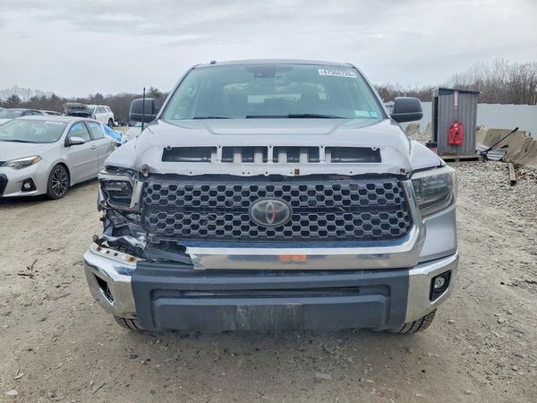 2018 TOYOTA TUNDRA