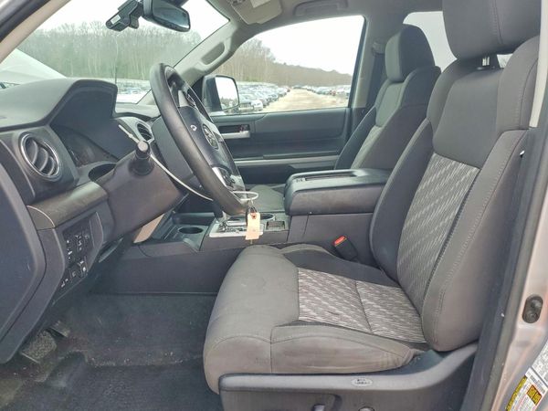 2018 TOYOTA TUNDRA