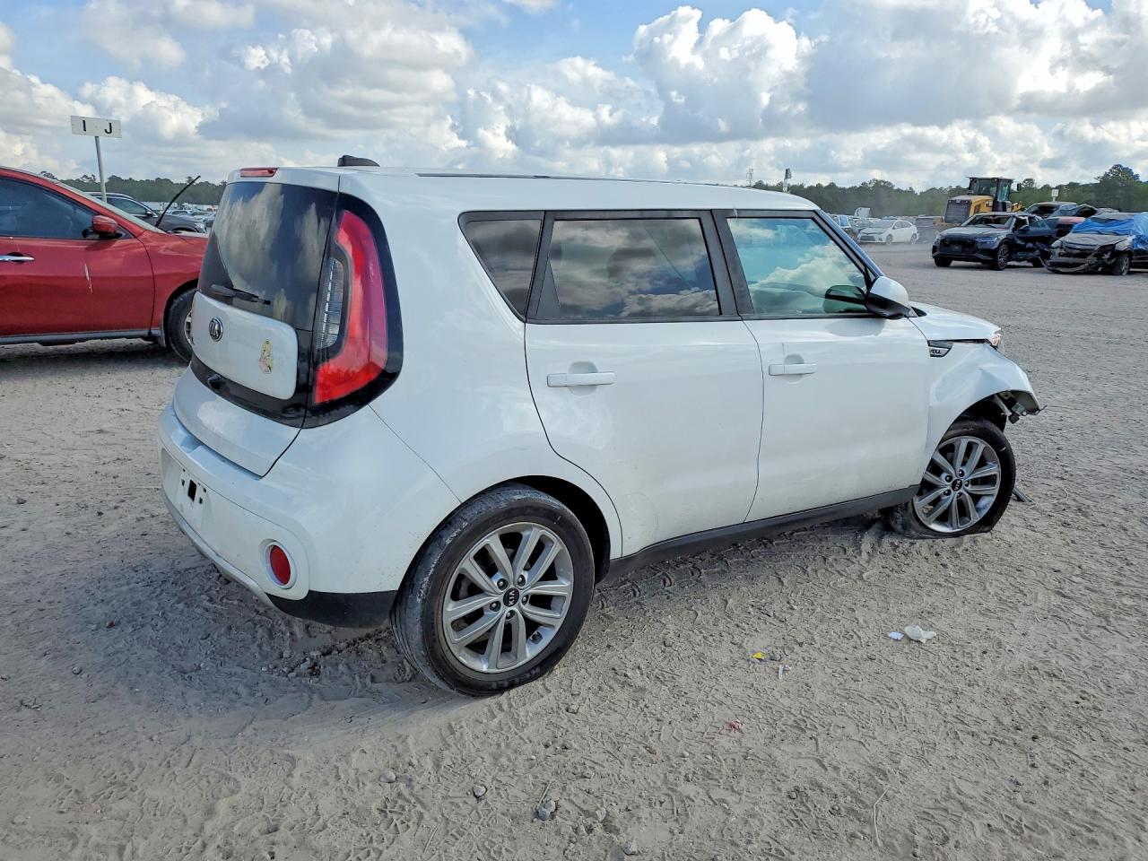 2018 KIA SOUL Plus
