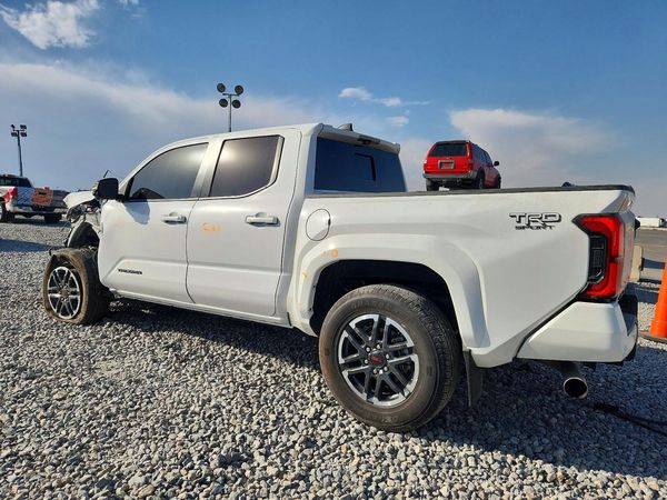 2024 TOYOTA TACOMA