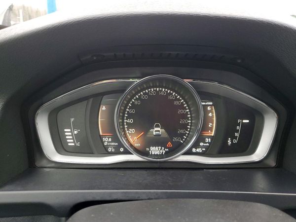 2018 VOLVO V60 CROSS COUNTRY Premier