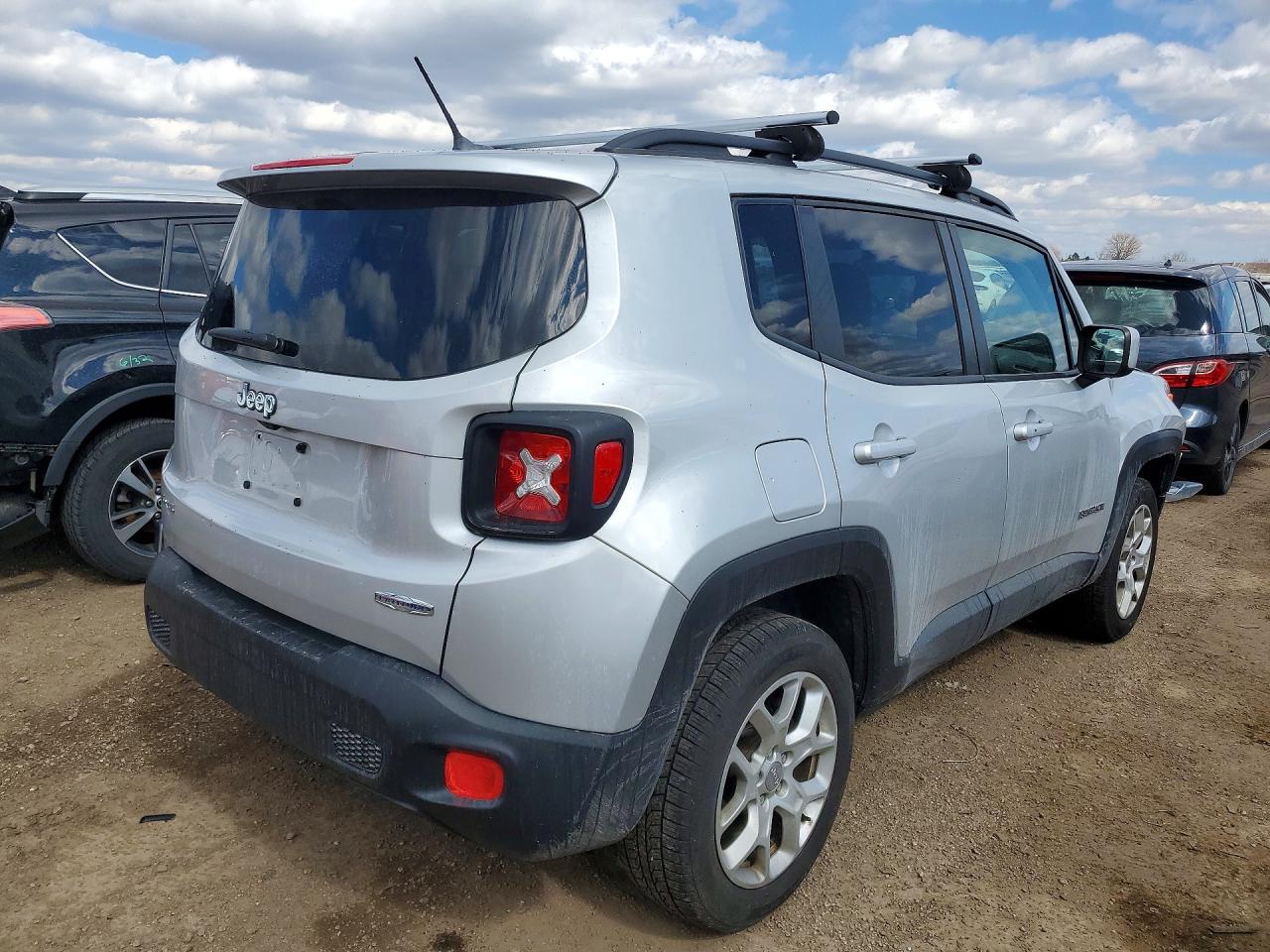 2016 JEEP RENEGADE LATITUDE 4X4