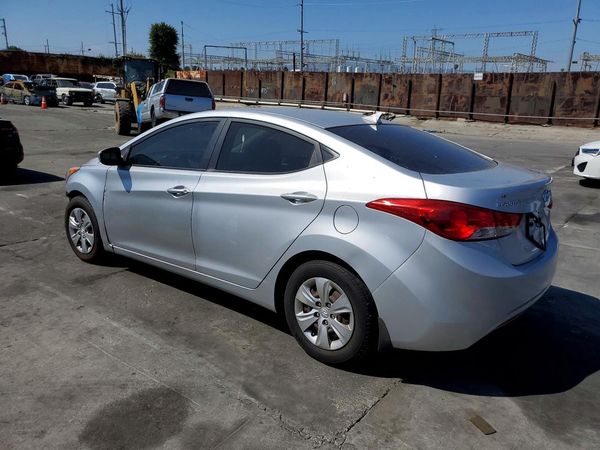 2013 HYUNDAI ELANTRA