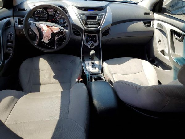 2013 HYUNDAI ELANTRA
