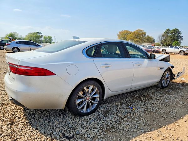2018 JAGUAR XF