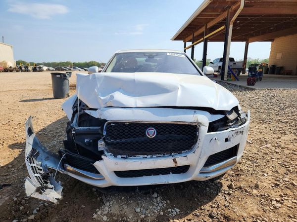 2018 JAGUAR XF