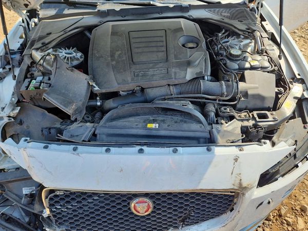 2018 JAGUAR XF