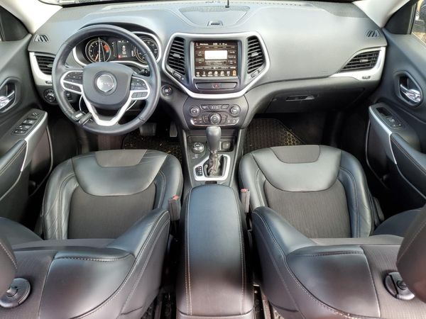 2018 JEEP CHEROKEE