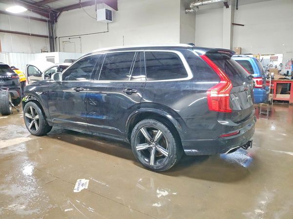2018 VOLVO XC90