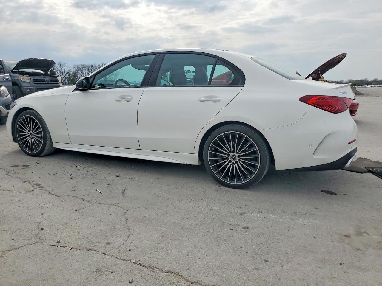 2023 MERCEDES-BENZ C C300