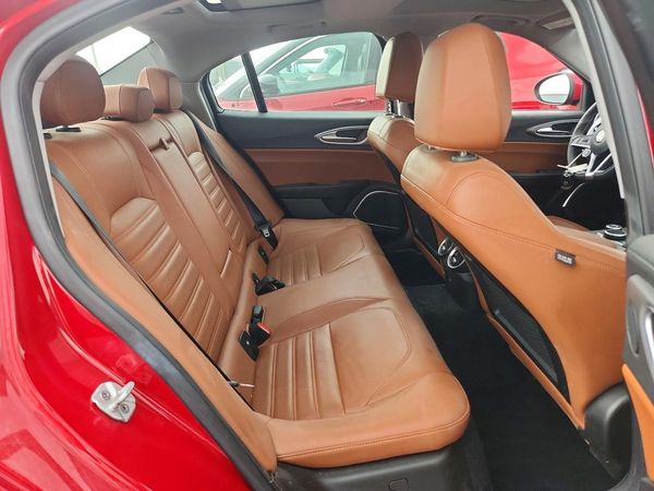 2018 ALFA ROMEO GIULIA TI AWD
