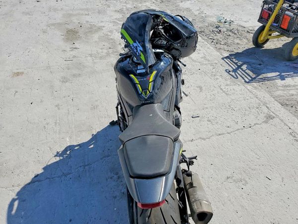 2023 SUZUKI GSXR1000