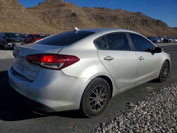 2017 KIA FORTE 5 EX AUTOMATIC