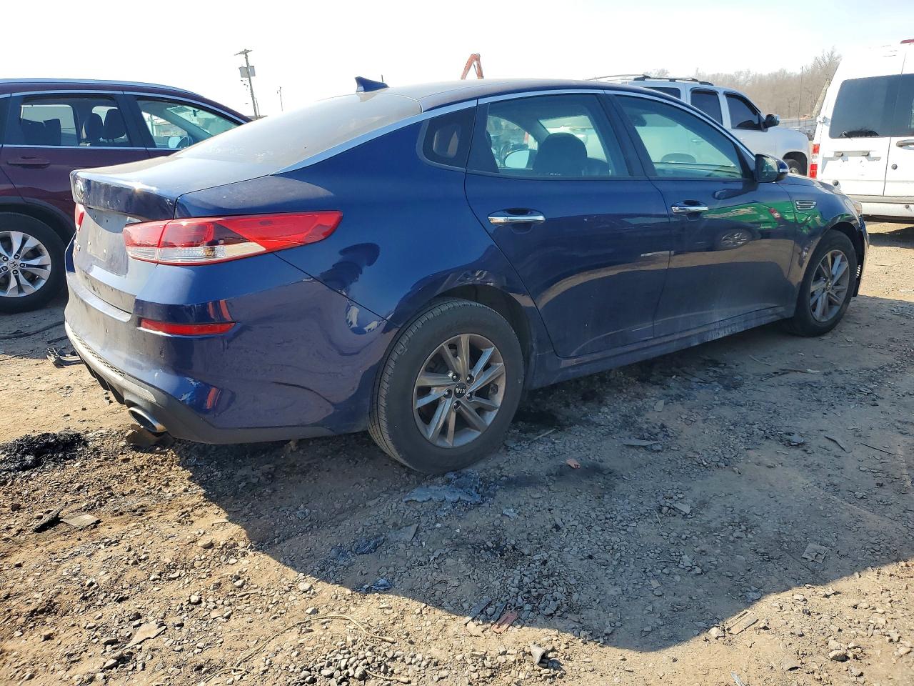 2019 KIA OPTIMA LX, S