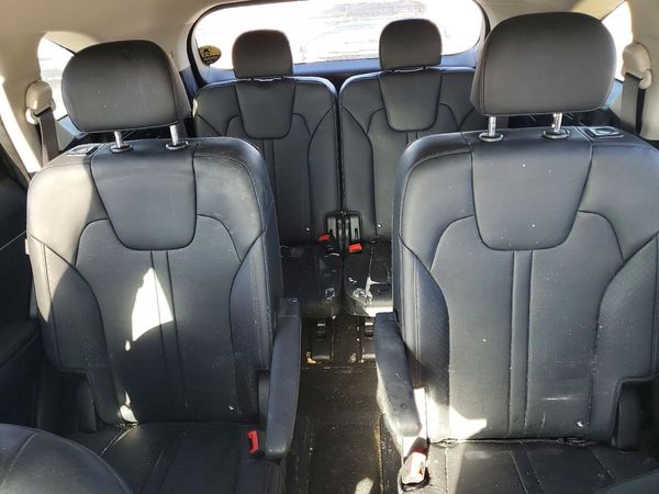 2025 KIA SORENTO HYBRID