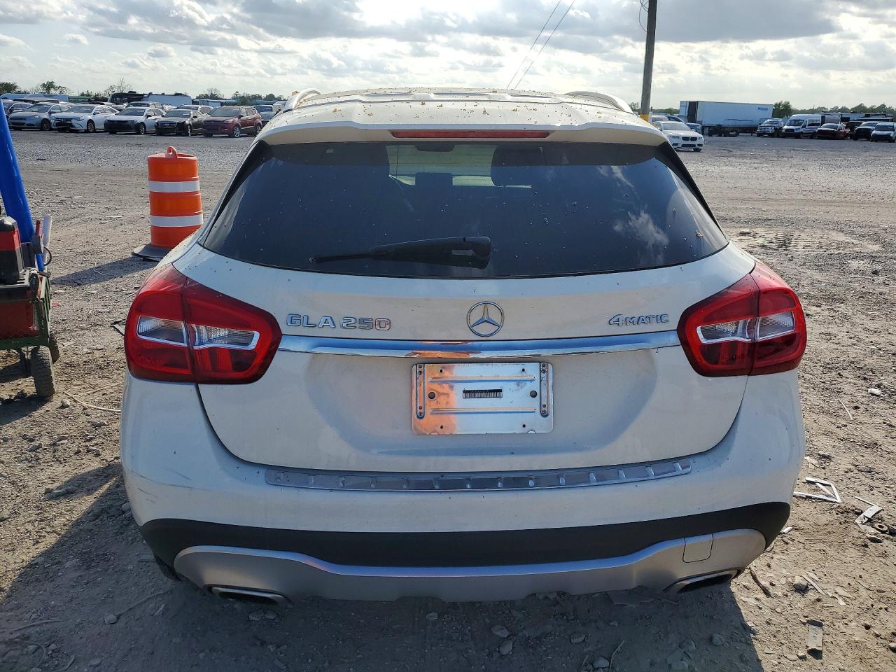 2018 MERCEDES-BENZ GLA GLA250-4M
