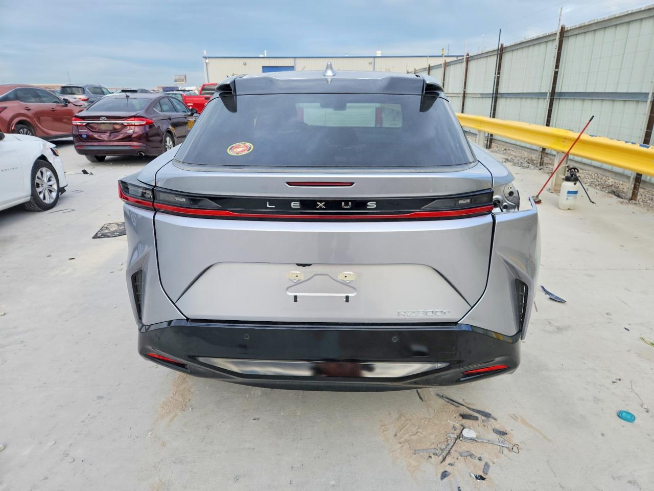 2025 LEXUS RZ 300E