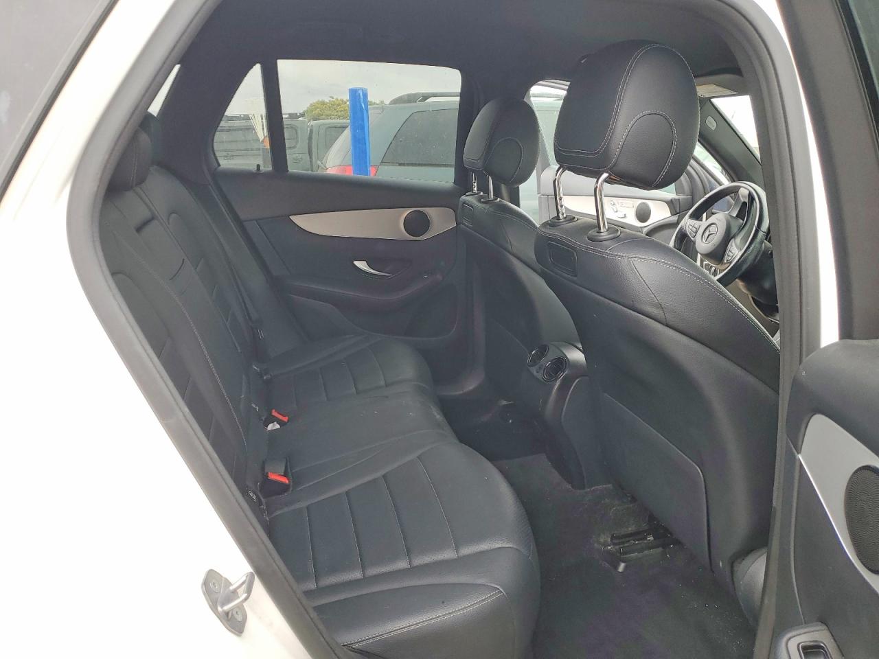 2019 MERCEDES-BENZ GLC GLC300