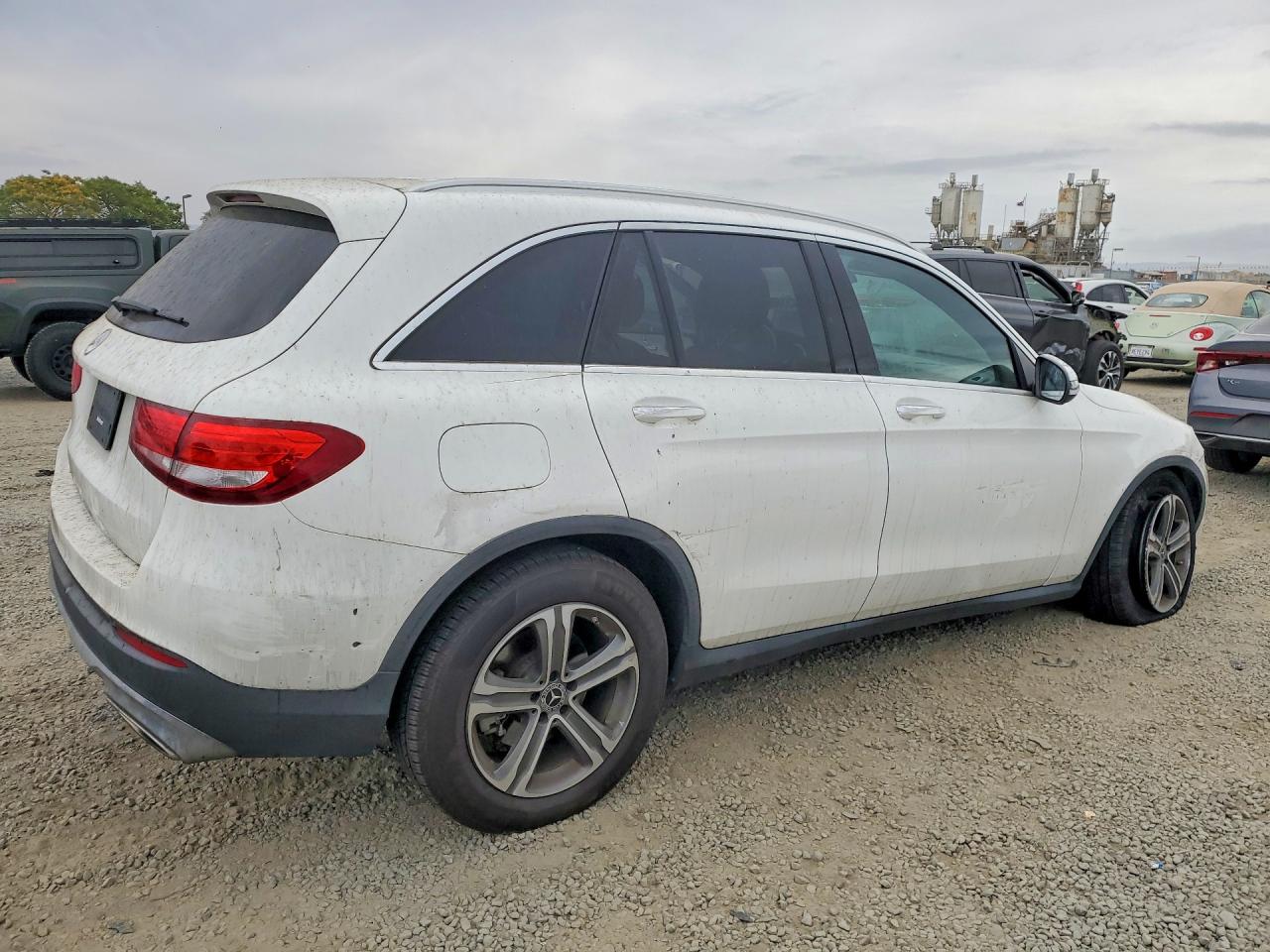 2019 MERCEDES-BENZ GLC GLC300