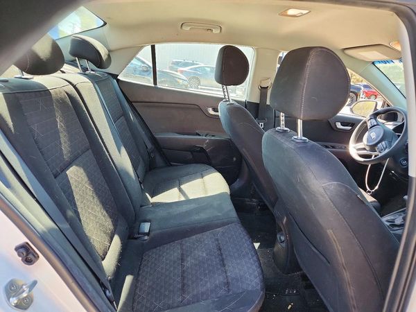 2018 KIA RIO LX, S