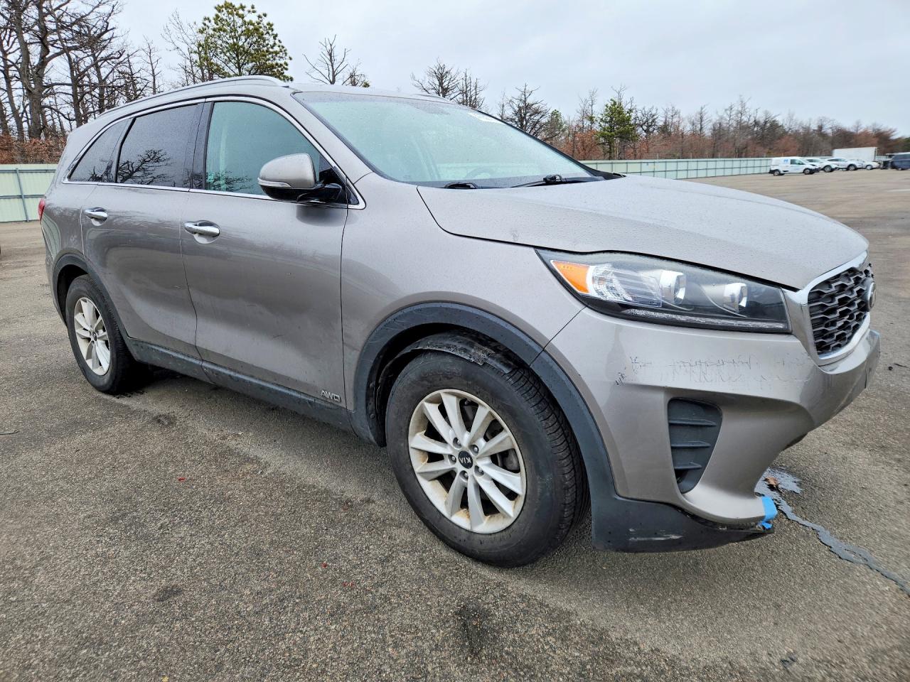 2019 KIA SORENTO L, LX, S