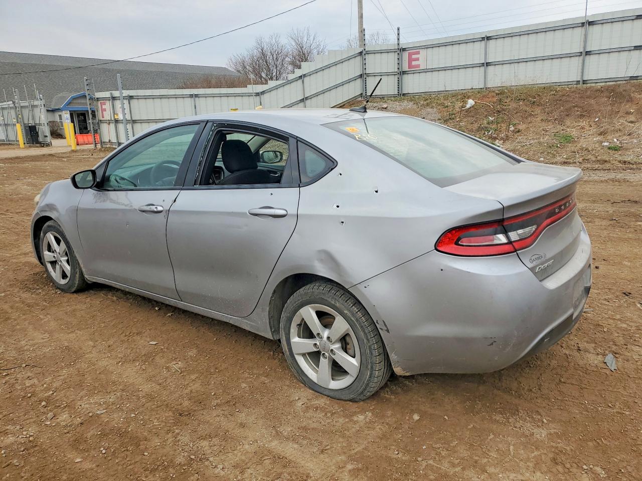2015 DODGE DART SXT